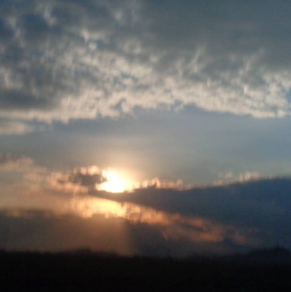 Profile Picture of Marjorie Bunao (@marjorie_bunao) on Poshmark