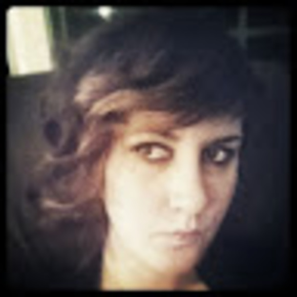 Profile Picture of Shannon Falkenhan (@s_falkenhan) on Poshmark