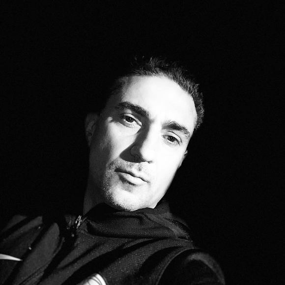 Profile Picture of Behnam Gerami (@flairnoodle8) on Poshmark