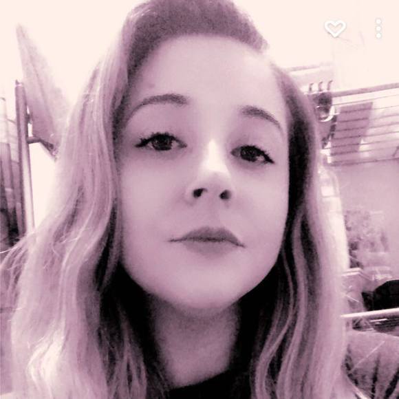 Profile Picture of Heather Craley (@hcraley02) on Poshmark