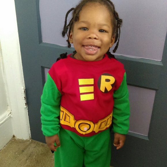 Profile Picture of Jessica Nokes (@zay_mom) on Poshmark