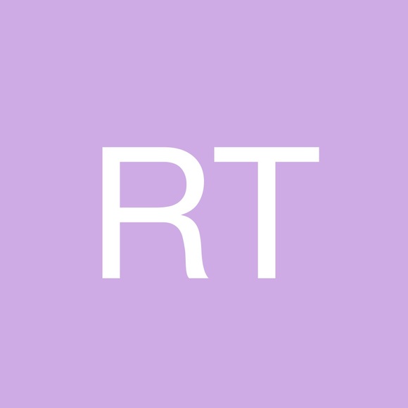 Rashida Thompson - Poshmark Profile Picture of Rashida Thompson (@rashidathompson) on Poshmark