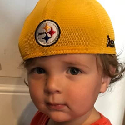Profile Picture of Dustin (@AmodeoDustin) on Twitter