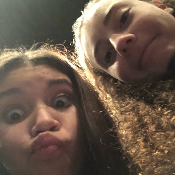 Profile Picture of Mercades Lauer (@mercades__) on Poshmark