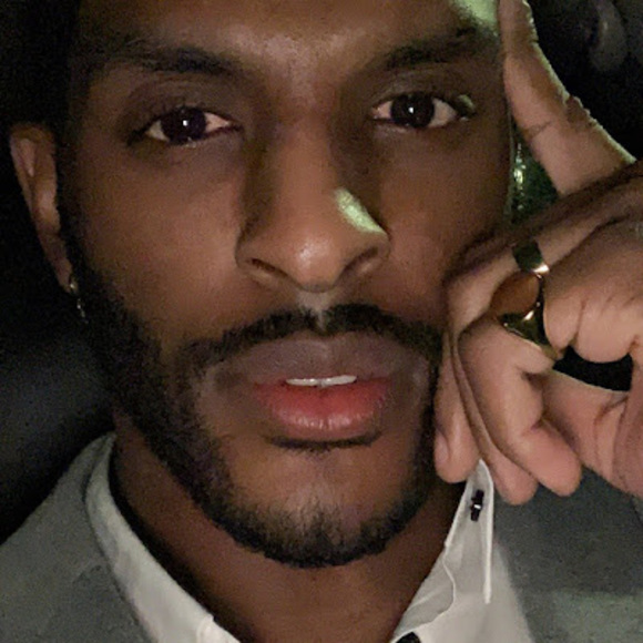 Profile Picture of Amir Clark (@amirclark1) on Poshmark