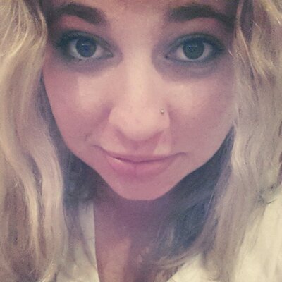Profile Picture of Shanice Daniels (@SdShanice) on Twitter