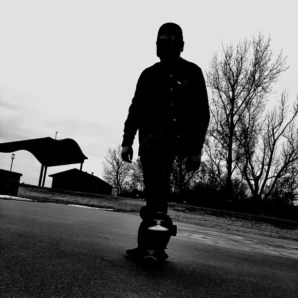 Profile Picture of Royce Kennedy (@sgticebear06) on Poshmark