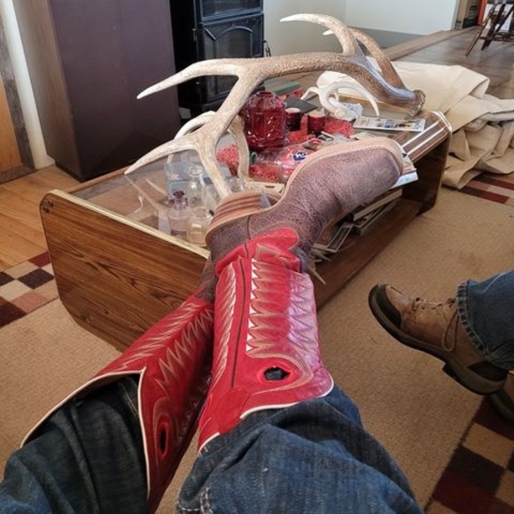 Profile Picture of David Skaw (@dflaskaw) on Poshmark