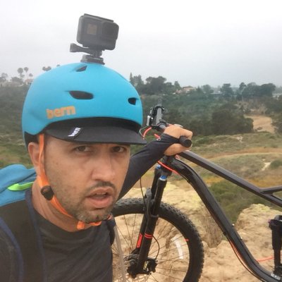 Profile Picture of Dave Winslow (@epikdave) on Twitter