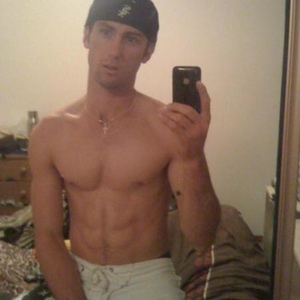 Profile Picture of Scott Eccles (@06bodyboarder) on Myspace