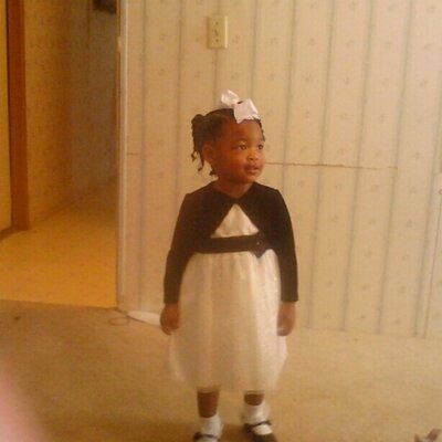 Profile Picture of Reginald Nelson (@noleggs45) on Twitter