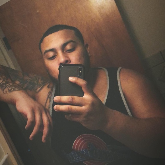 Profile Picture of James Torres (@detroit___jay) on Poshmark