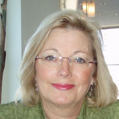 Profile Picture of Kim Leon (@kimleon14) on Twitter