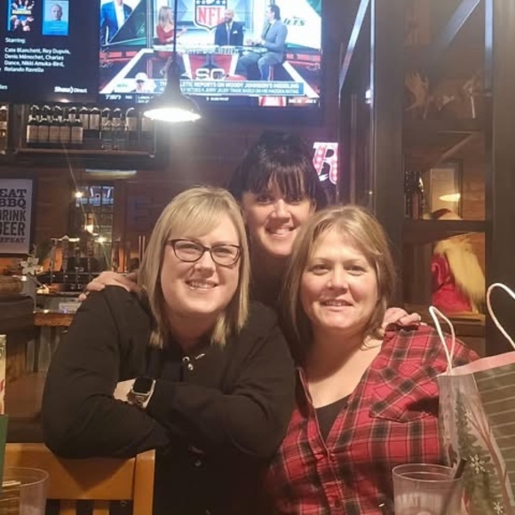 Profile Picture of Nancy Harnish (@n_harnish) on Poshmark