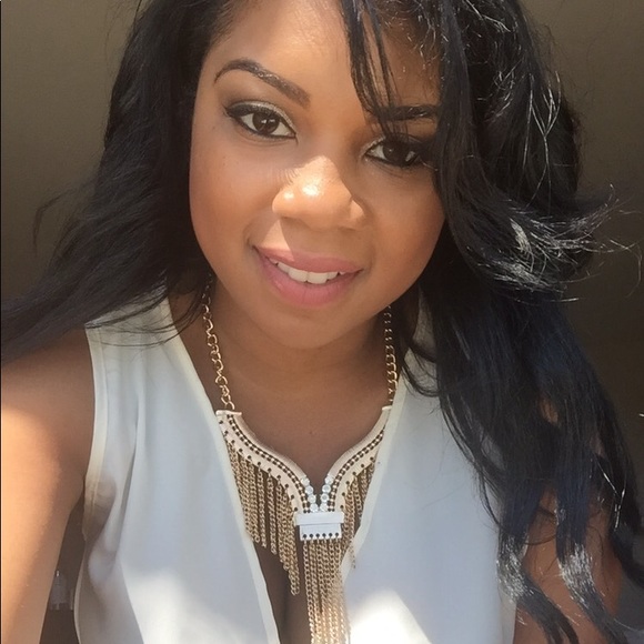 Profile Picture of Tabatha Stephens (@tabathastephens) on Poshmark