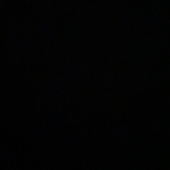 Profile Picture of Andrew Cerros (@jequavios) on Poshmark