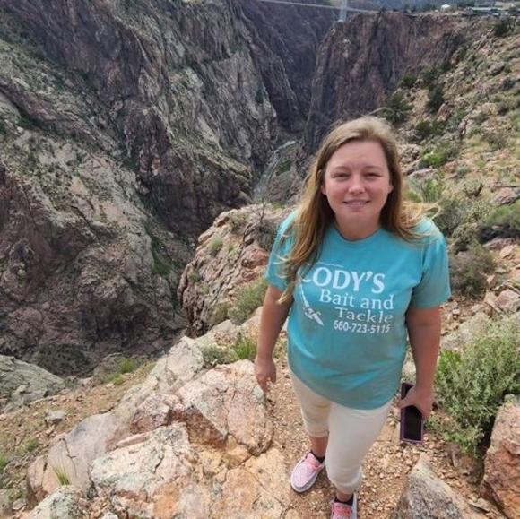 Profile Picture of Jessica Vannattan (@jessicajade49) on Poshmark