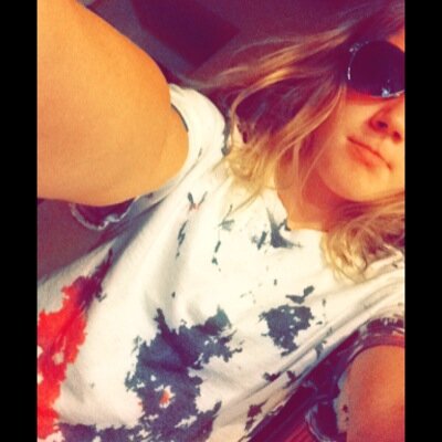 Profile Picture of Olivia Keller (@oliviakeller022) on Twitter