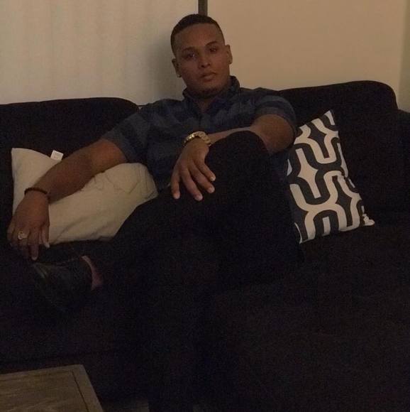 Profile Picture of Jean carlos Dilone (@jeandilof) on Poshmark