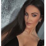 Profile Picture of Julia Smith (@juliasmith26) on Instagram