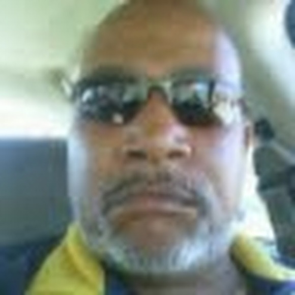 Profile Picture of Anthony Allen (@anthonyallen637) on Poshmark