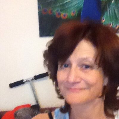 Profile Picture of Mary Nugent (@MaryWorn) on Twitter