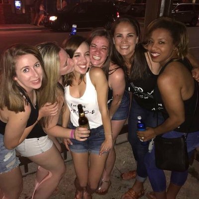 Profile Picture of Hillary Jackson (@_hillaryjackson) on Twitter