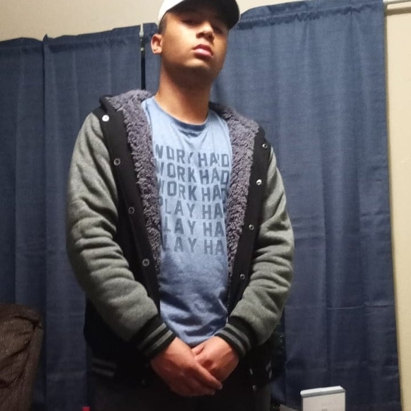 Profile Picture of Kalup Brossett (@brossettkalup91) on Poshmark