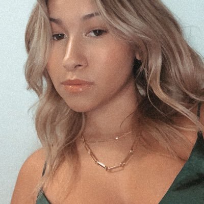 Profile Photo of Abby Gomez (@abbbygommez) on Twitter