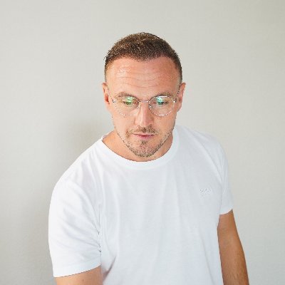 Profile Picture of Dennis Schaefer (@dennsschafer) on Twitter