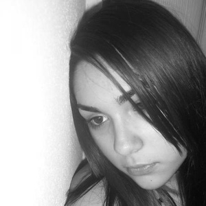 Profile Picture of Cristina Moon (@ilikegirls069) on Myspace