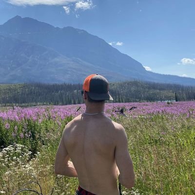 Profile Picture of Bailey McGrath (@BaileyMcGrath13) on Twitter
