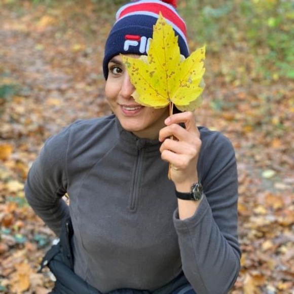 Profile Picture of Hamideh Abbasali (@hamidehabbasali) on Poshmark