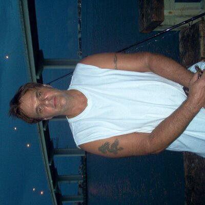 Profile Picture of Larry Farrell (@larryfarrell9) on Twitter