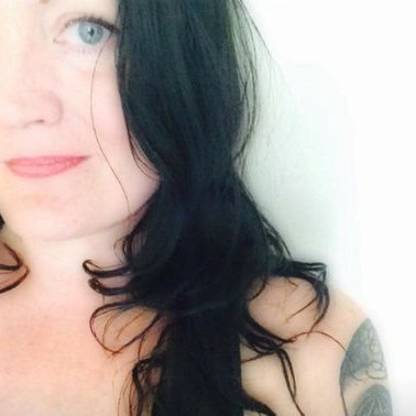 Profile Picture of Sari Smith (@SariSmith11) on Twitter