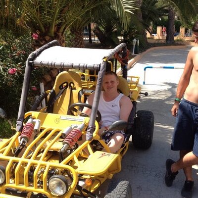 Profile Picture of Joe Hampton (@Hampton390) on Twitter