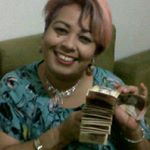 Profile Picture of sandra rincon (@laponquelight) on Instagram