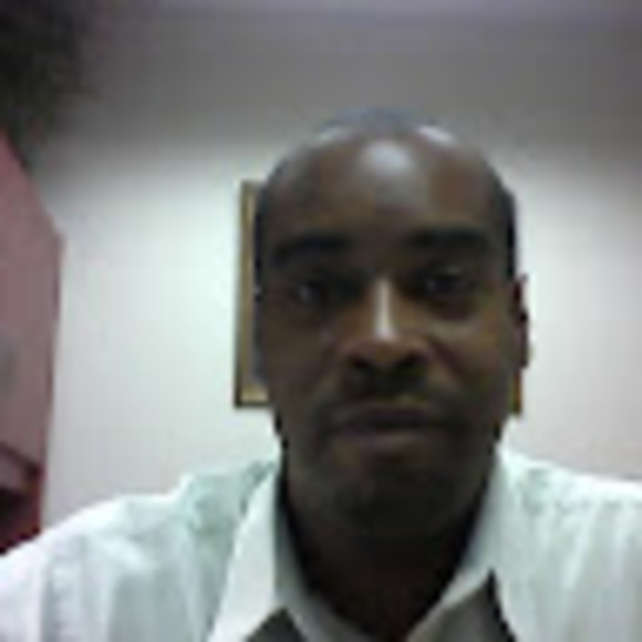 Profile Picture of Carl Edelin (@atigerseye) on Poshmark