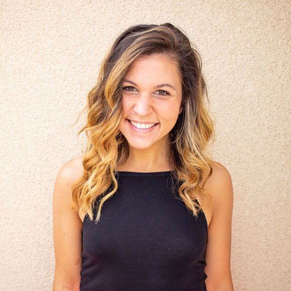 Profile Picture of Samantha Mcroberts (@smcrober) on Poshmark