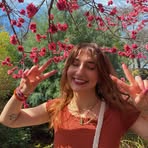 Olivia Nutter - Facebook Profile Picture of Olivia Nutter (@olivia.nutter.2025) on Facebook