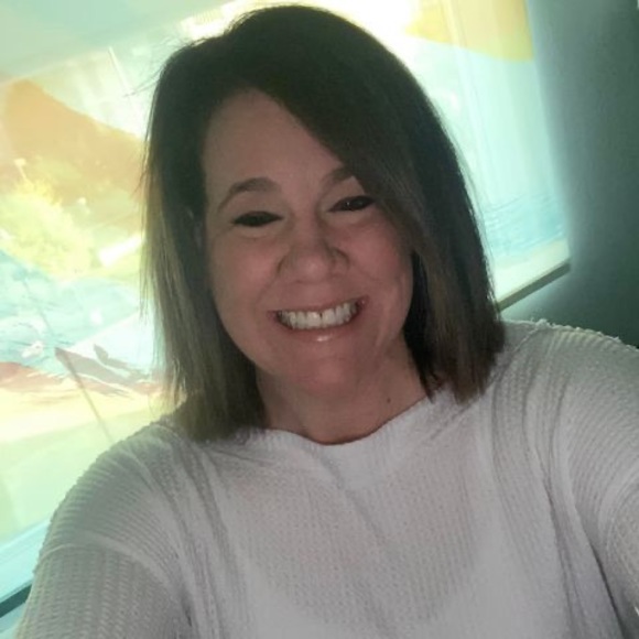 Profile Picture of Bruce Page (@brucep0311) on Poshmark