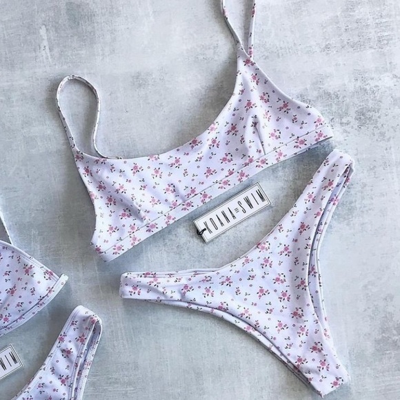 Amanda Faccenda - Poshmark Profile Picture of Amanda Faccenda (@amandakfac) on Poshmark