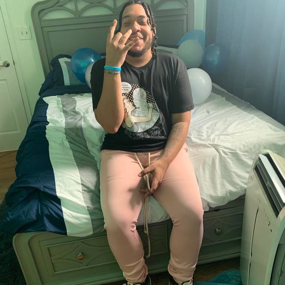 Profile Picture of Jamin Mccray (@ogwavezz) on Poshmark