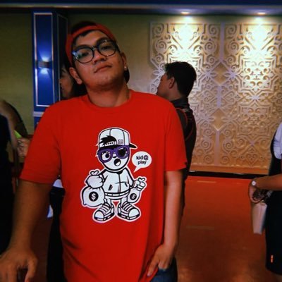 Profile Picture of John Raye (@Johnraye11) on Twitter