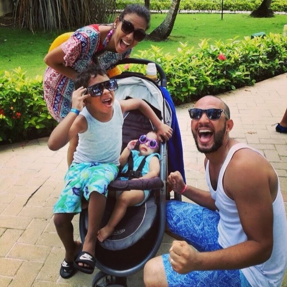 Profile Picture of Orfibid Vanderlinder (@fibidvl) on Poshmark