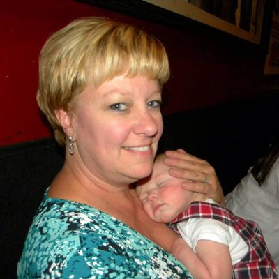 Profile Picture of Laura Kopp (@lkoppertone) on Twitter