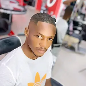 Profile Picture of Checki Diallo (@checkidiallo) on Tiktok