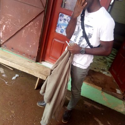 Profile Picture of Gabriel Warren (@stonquiteur10) on Twitter