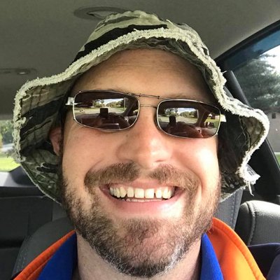 Profile Picture of Raymond Rees (@iamvoodoochile) on Twitter