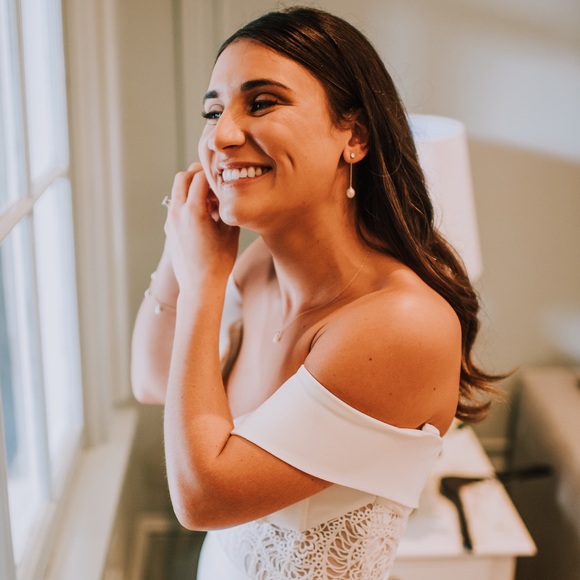 Profile Picture of Julia Tailby (@juliarmmp) on Poshmark